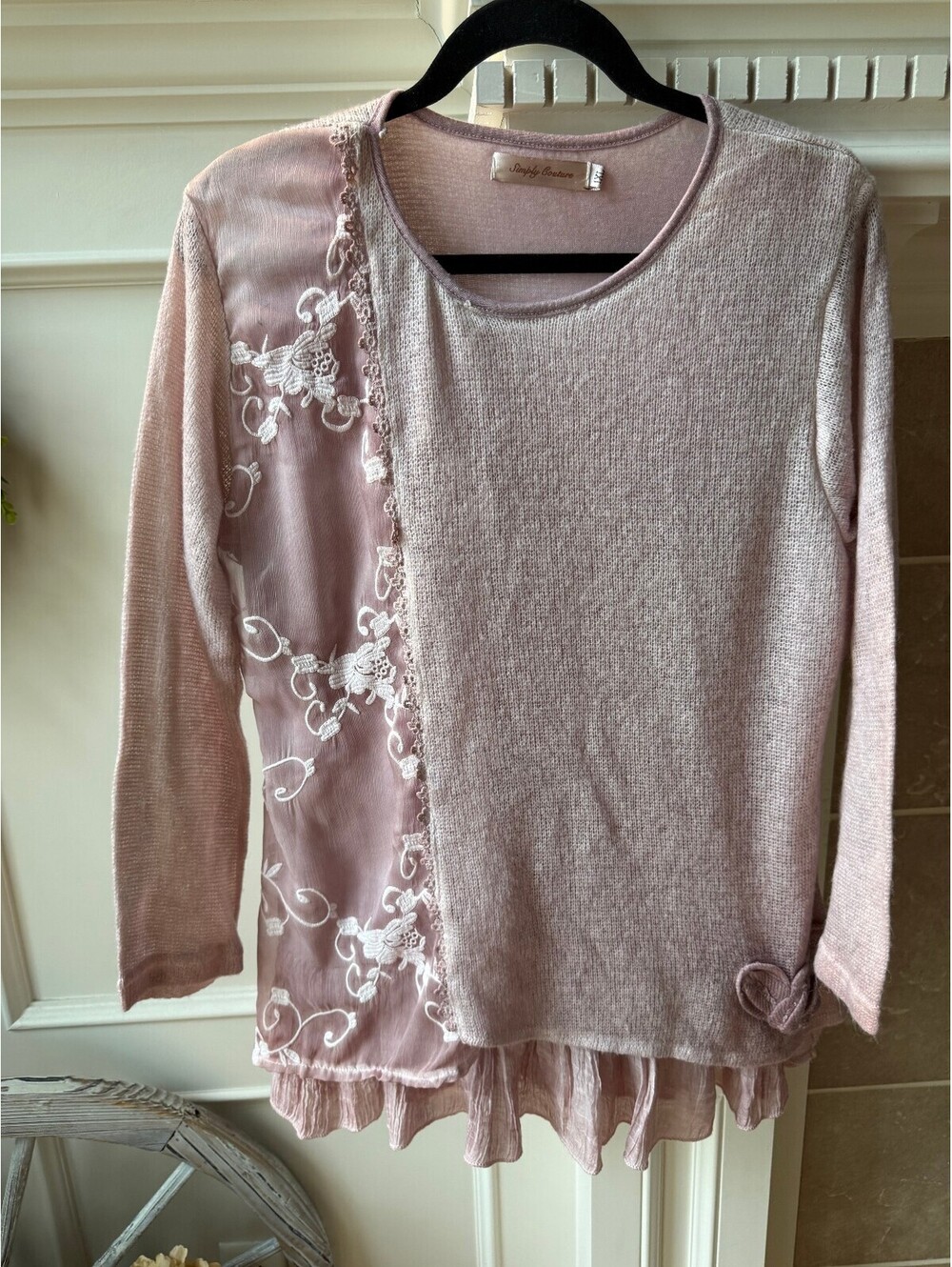 #13 Women's Simply Couture Sweater Size L